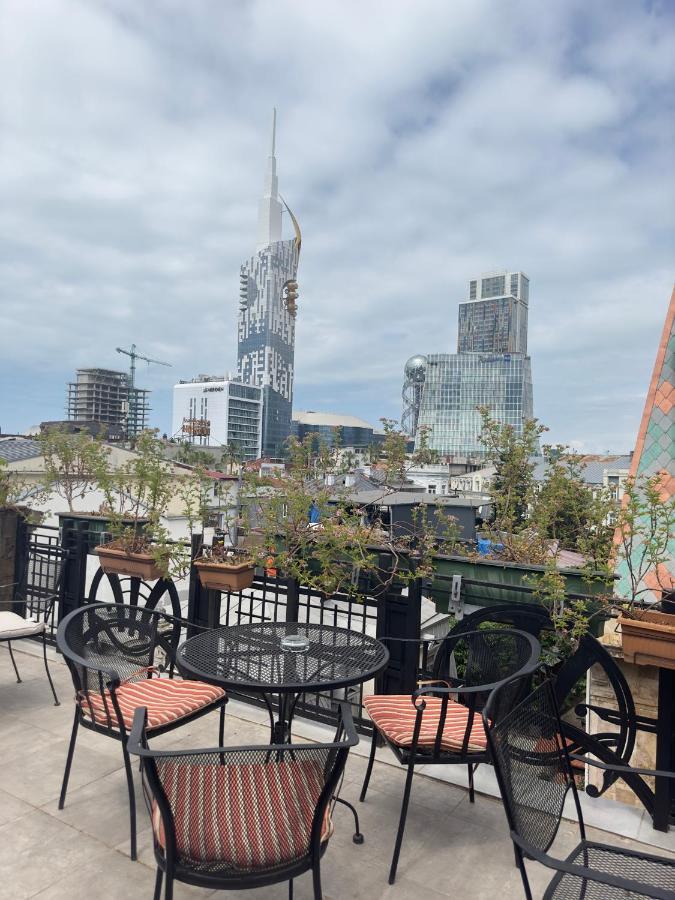 Hotel Brighton Батуми Экстерьер фото