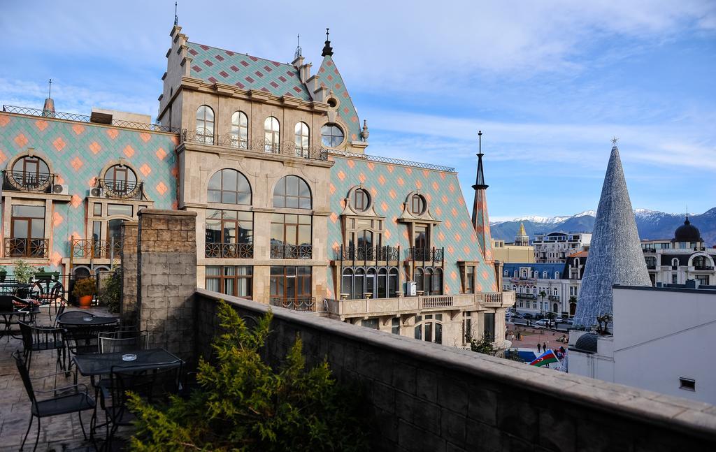 Hotel Brighton Батуми Экстерьер фото